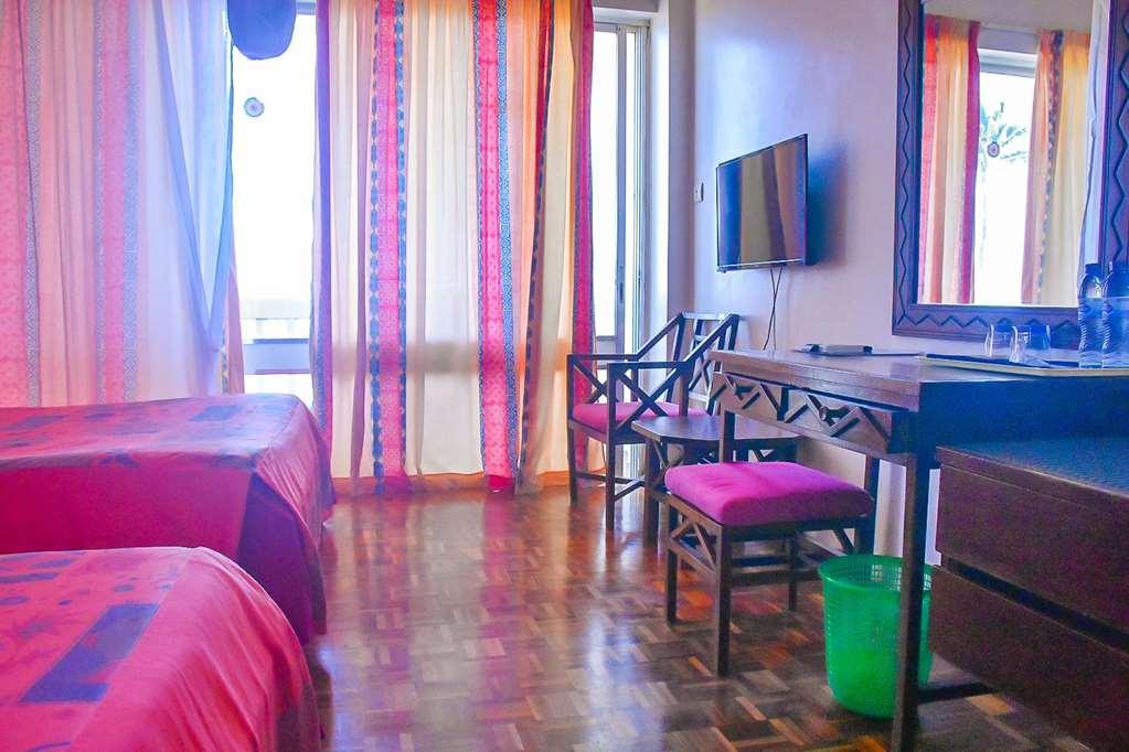 Mombasa Beach Hotel Nhà hàng bức ảnh